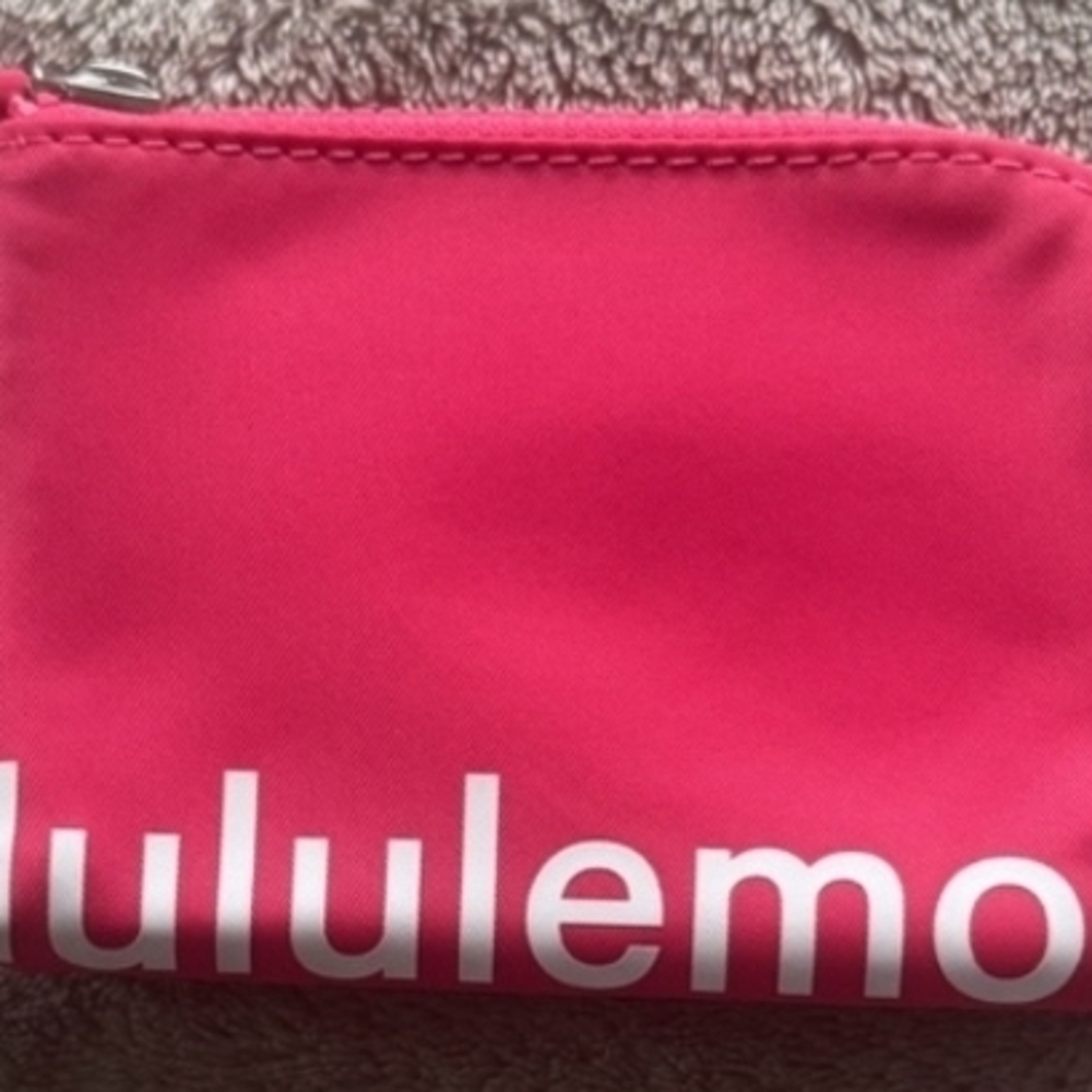 lululemon Pink Clipable Wallet